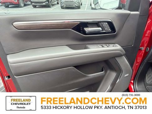 New 2026 Chevrolet Suburban LT w/ Comfort Package image 18