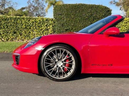 Used 2017 Porsche 911 Targa 4S image 3