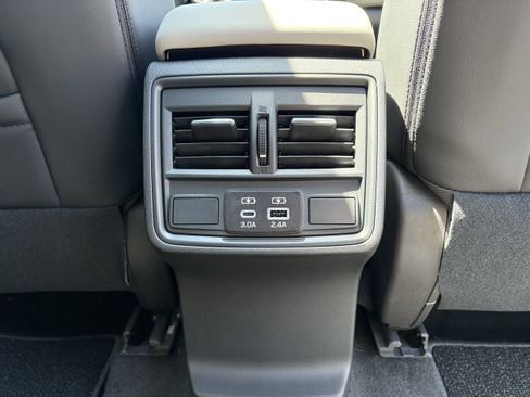 New 2026 Subaru Forester Premium AWD/4WD image 31