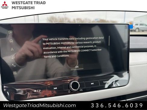 New 2026 Mitsubishi Outlander AWD image 16