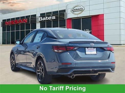 New 2025 Nissan Sentra SR image 4