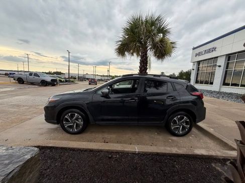 Used 2024 Subaru Crosstrek 2.0i Premium AWD/4WD image 5