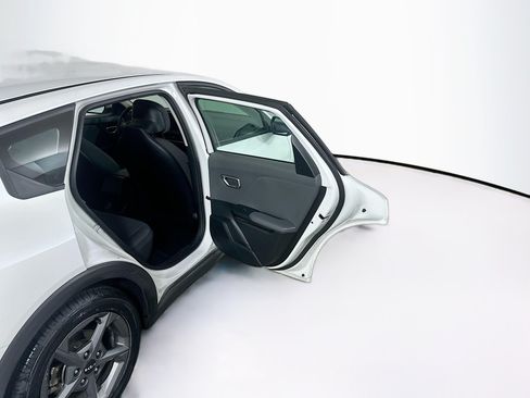 Used 2025 Kia K4 FWD image 28