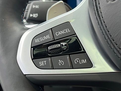 Certified 2024 BMW X4 M40i w/ Premium Package image 19