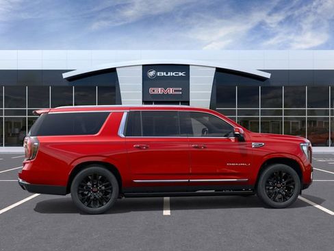 New 2026 GMC Yukon XL Denali w/ Sun & Power Step Package image 5
