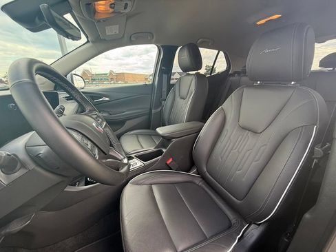 Used 2024 Buick Encore GX Avenir w/ Avenir Technology Package AWD/4WD image 28