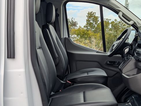 New 2026 Ford Transit 150 Low Roof RWD image 17