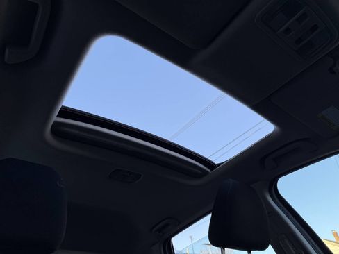 Used 2015 Honda Fit EX image 11