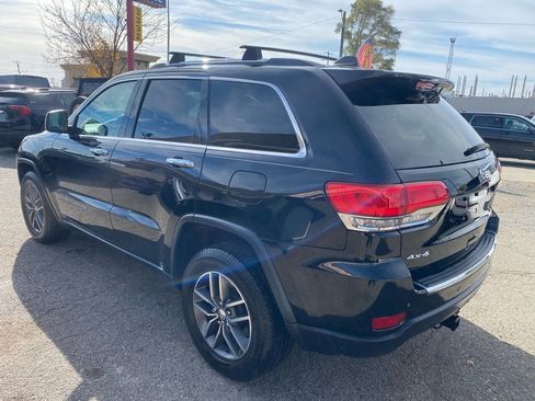 Used 2017 Jeep Grand Cherokee Limited image 7