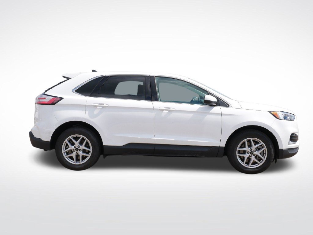 Used 2024 Ford Edge SEL AWD/4WD image 2