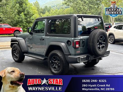 Used 2025 Jeep Wrangler Sport AWD/4WD image 5