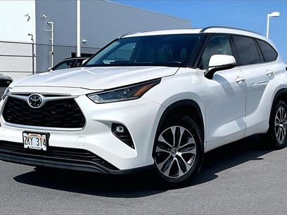 Used 2021 Toyota Highlander XLE