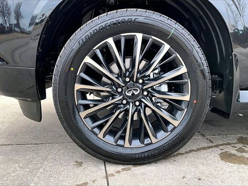 New 2026 INFINITI QX80 Autograph w/ Premium Cargo Package image 12