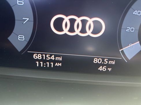 Used 2020 Audi Q3 2.0T Premium w/ Convenience Package image 1