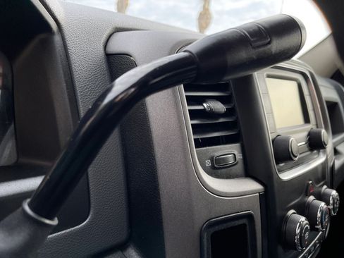 Used 2018 RAM 2500 Tradesman w/ Chrome Appearance Group AWD/4WD image 32