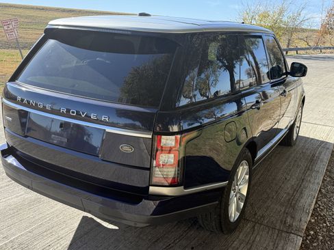 Used 2014 Land Rover Range Rover HSE image 9