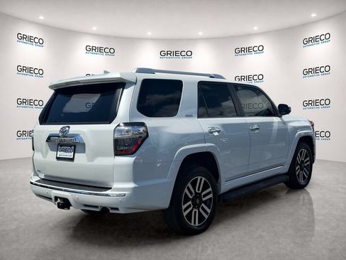 Used 2024 Toyota 4Runner Limited AWD/4WD image 7