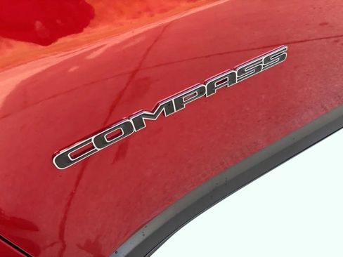 New 2026 Jeep Compass Limited w/ Sun, Sound & Navigation Group AWD/4WD image 9