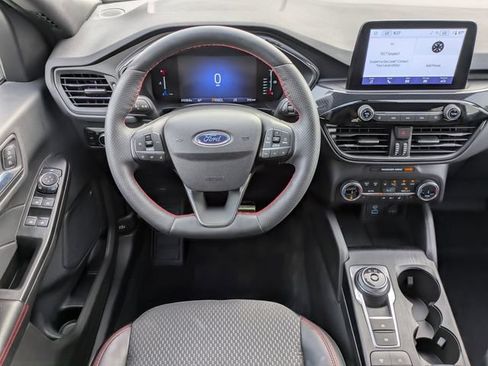 Used 2023 Ford Escape ST-Line AWD/4WD image 16