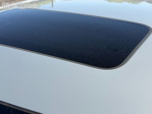 Certified 2025 Honda Accord SE image 9