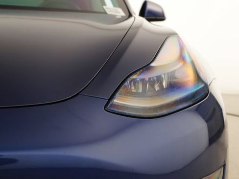 Used 2021 Tesla Model 3 Standard Range Plus RWD image 36