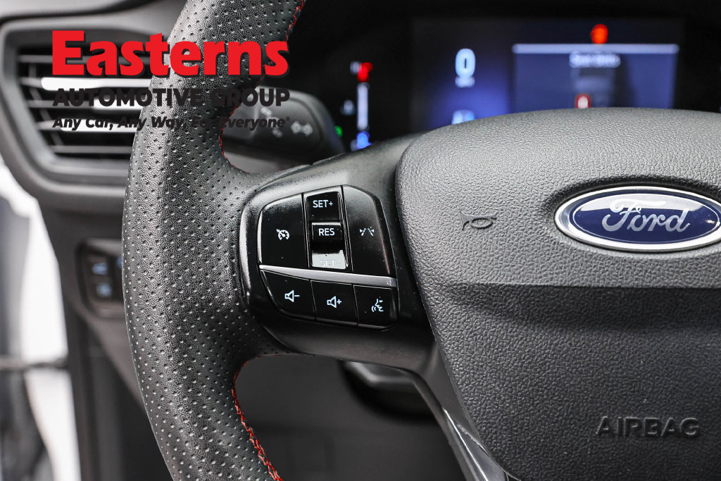 Used 2023 Ford Escape ST-Line Select AWD/4WD image 15
