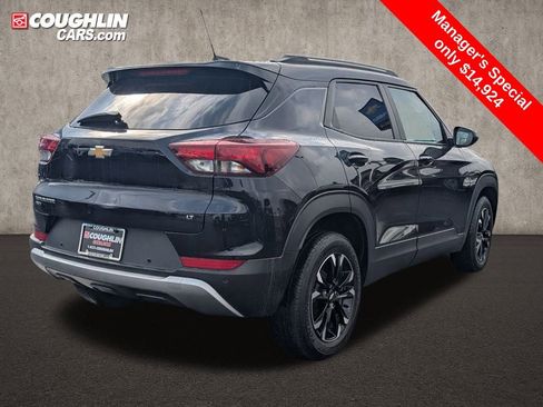 Used 2021 Chevrolet TrailBlazer LT w/ Convenience Package image 7