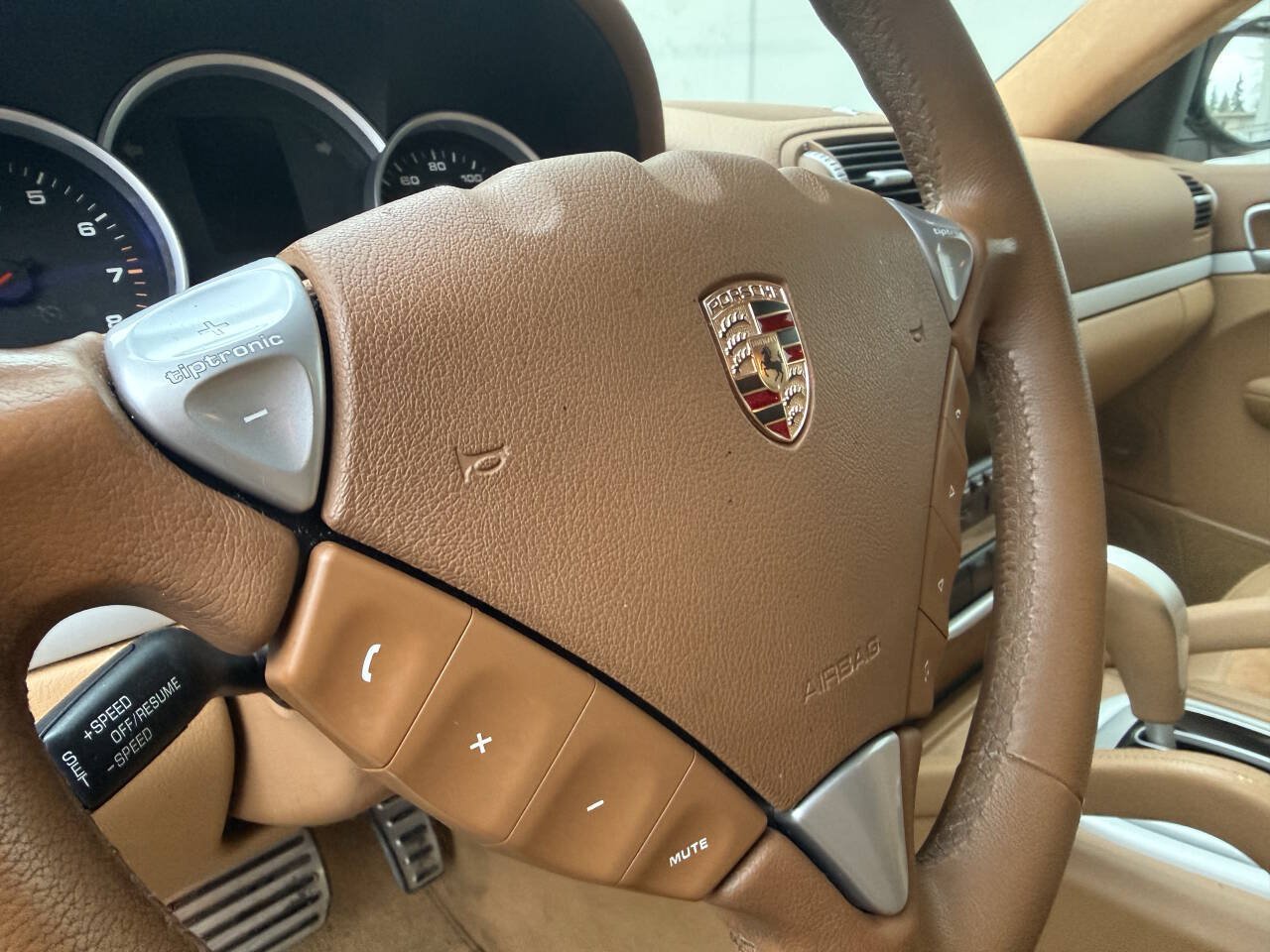 Used 2009 Porsche Cayenne GTS AWD/4WD image 10