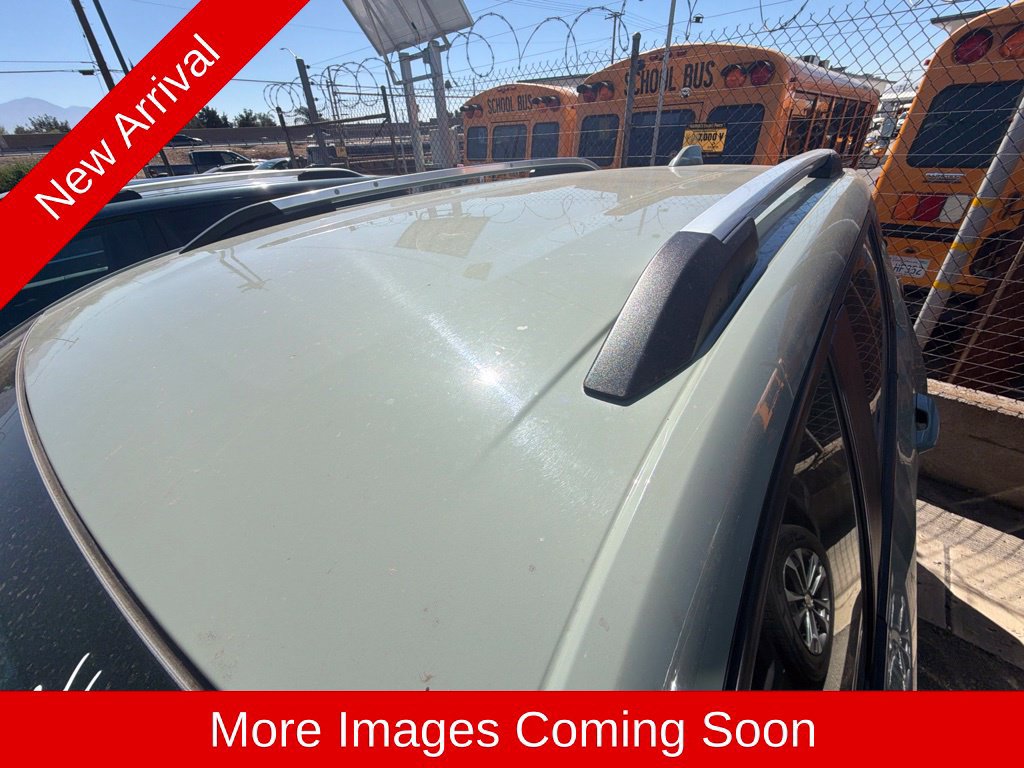 Used 2025 Chevrolet Equinox LT w/ Convenience Package II FWD image 9