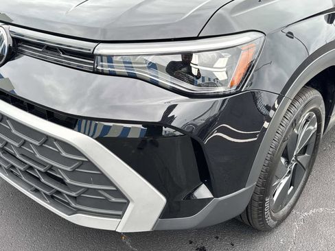 Certified 2025 Volkswagen Taos S image 9