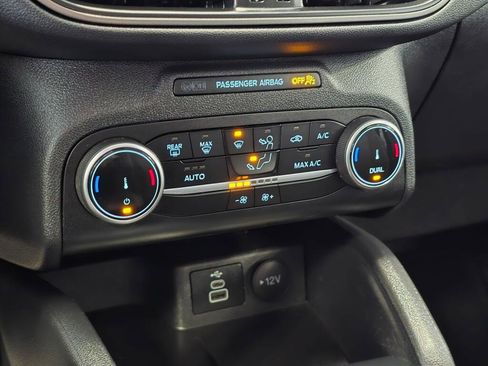 Used 2024 Ford Escape Active image 33