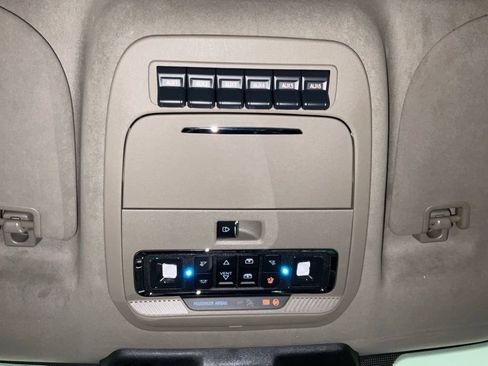 New 2026 Ford F250 Platinum w/ Platinum Plus Package AWD/4WD image 22