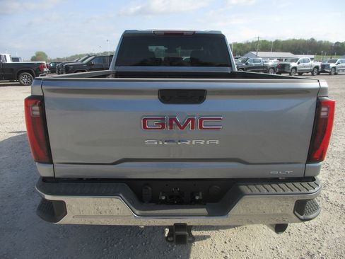 New 2026 GMC Sierra 2500 SLT AWD/4WD image 5