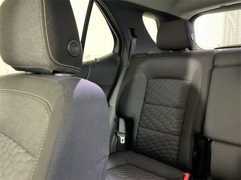 Used 2019 Chevrolet Equinox LT image 12