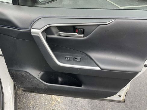 Used 2019 Toyota RAV4 XSE image 48