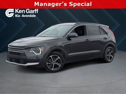 New 2025 Kia Niro EX