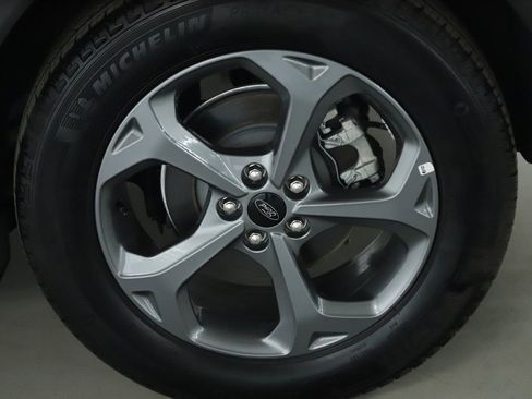 Used 2025 Ford Escape ST-Line Select image 46