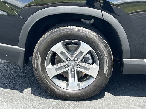 Certified 2025 Honda Pilot EX-L image 34