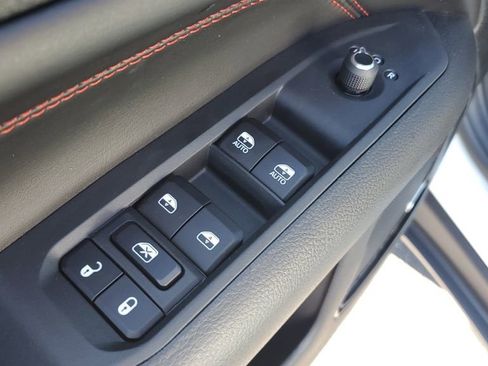 New 2026 Jeep Compass Trailhawk image 23