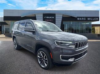 Used 2022 Jeep Wagoneer Series III w/ Premium Group I AWD/4WD video 1