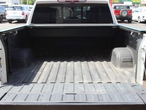 Used 2021 GMC Sierra 1500 AT4 w/ AT4 Premium Package AWD/4WD image 13