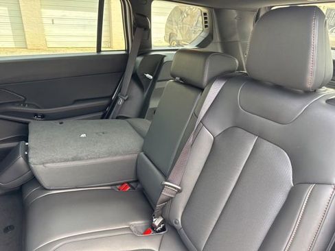 New 2026 Jeep Cherokee Limited AWD/4WD image 12