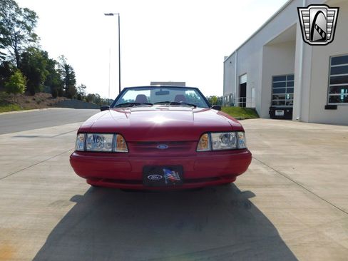 Used 1992 Ford Mustang LX image 3