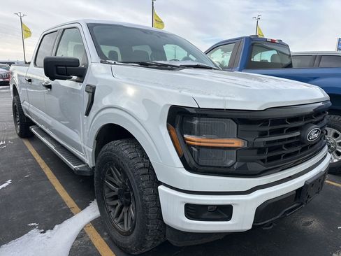 Used 2024 Ford F150 XLT w/ Tow/Haul Package image 2