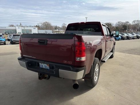 Used 2014 GMC Sierra 2500 SLE w/ SLE Preferred Package AWD/4WD image 6