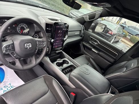 Used 2025 RAM 1500 Laramie w/ Sport Appearance Package image 21