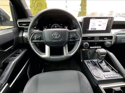 Used 2024 Toyota Tacoma SR5 w/ SR5 Upgrade Package image 6
