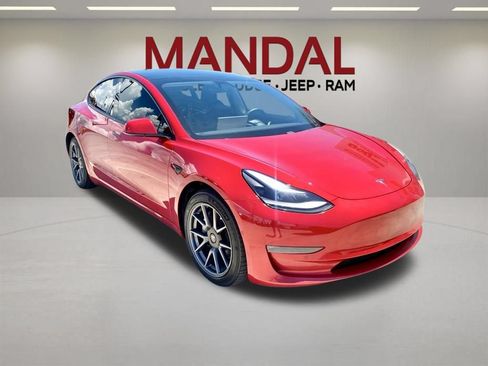 Used 2021 Tesla Model 3 Long Range AWD/4WD image 3