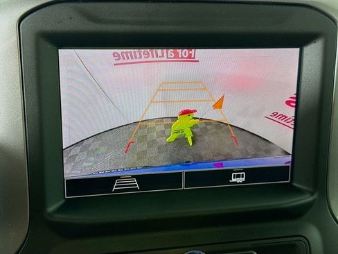 Used 2024 Chevrolet Silverado 1500 Custom image 5