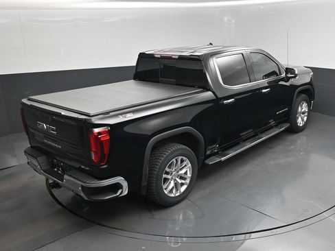Used 2021 GMC Sierra 1500 SLT w/ SLT Convenience Package AWD/4WD image 24